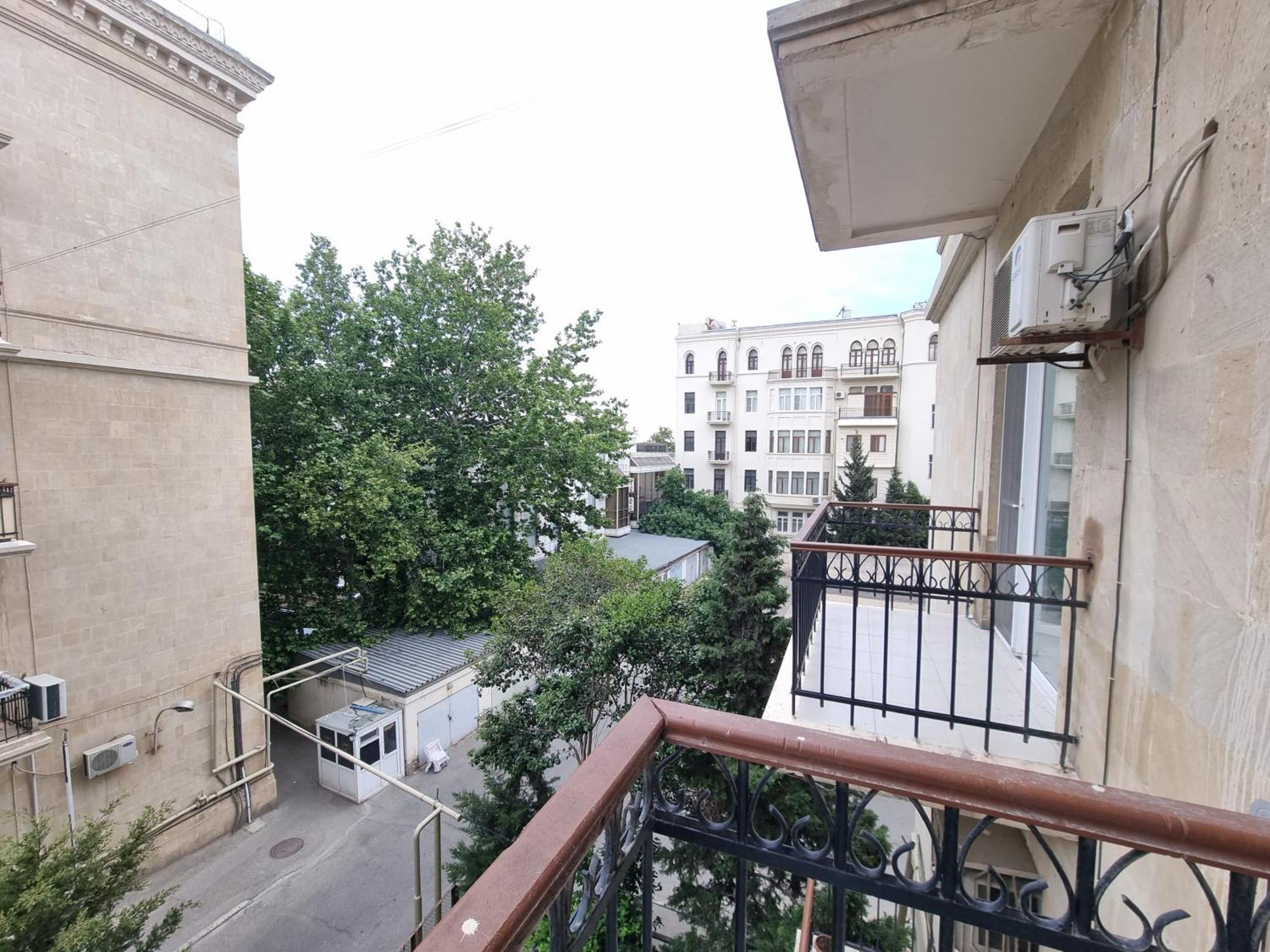 अपार्टमेंट Chinar Cozy By Bakuapart Near Seaside & Old Town Baku